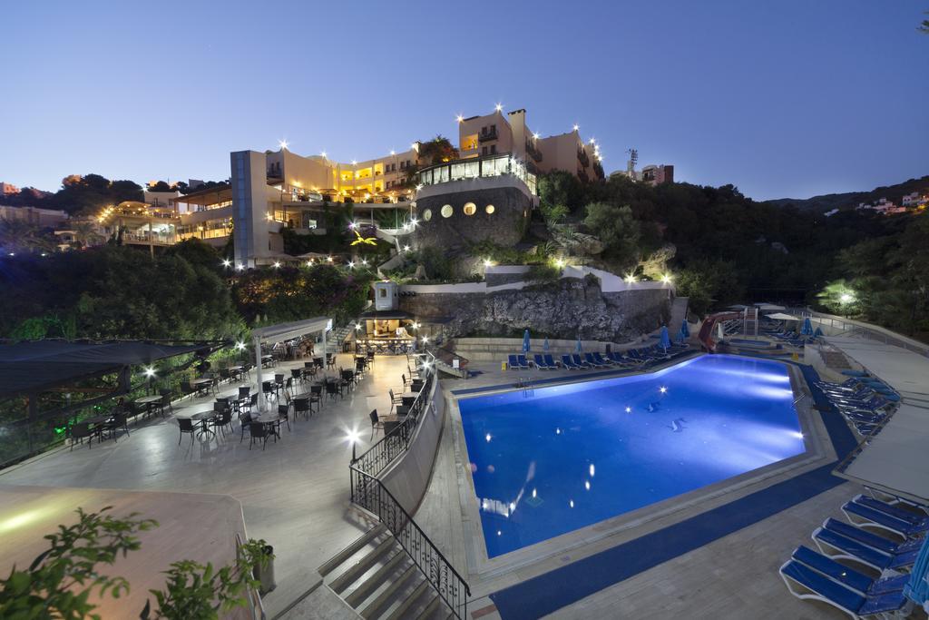 Crystal Hotel Bodrum Esterno foto